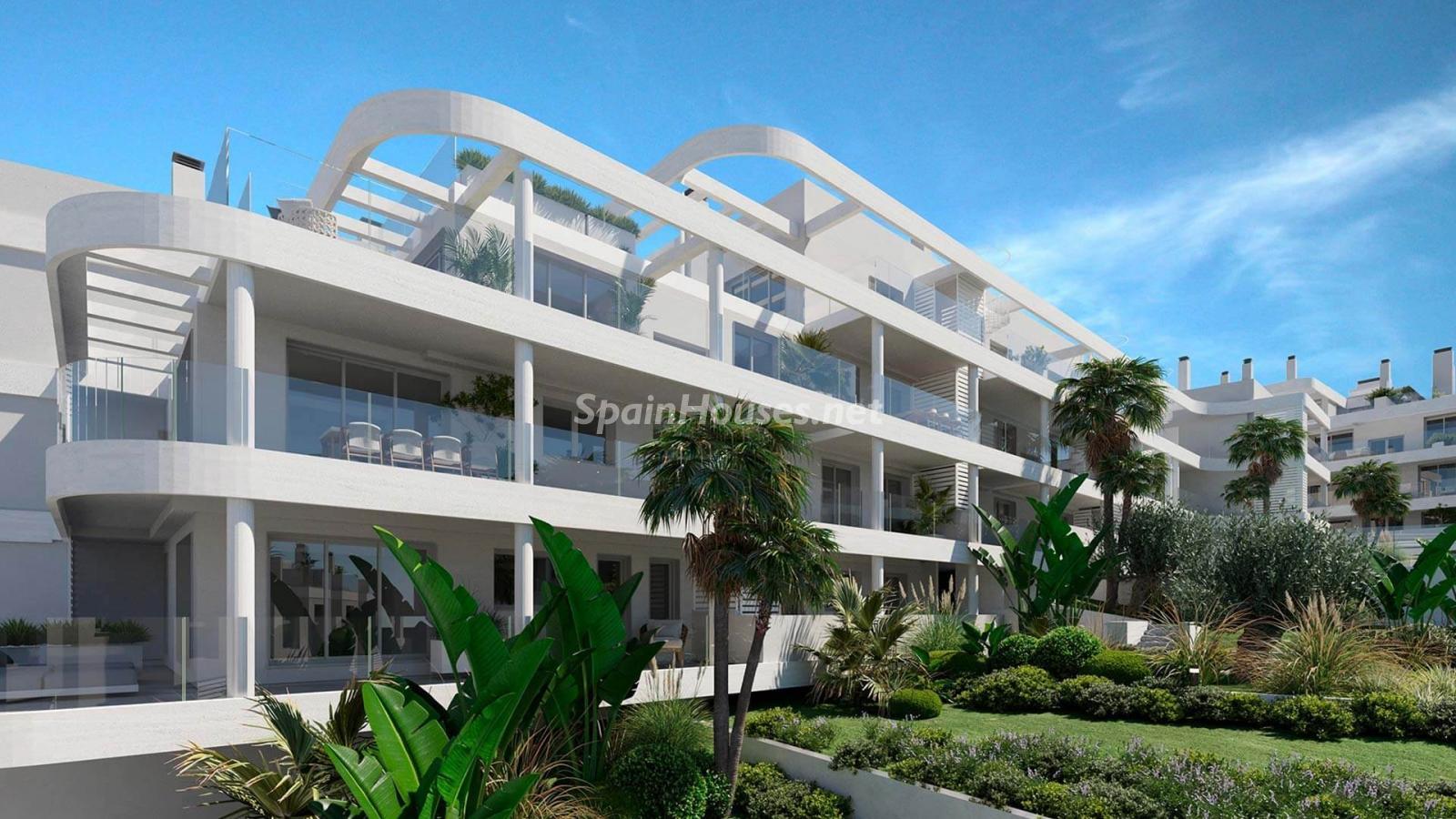 ANNA ESTEPONA ANNA ESTEPONA
