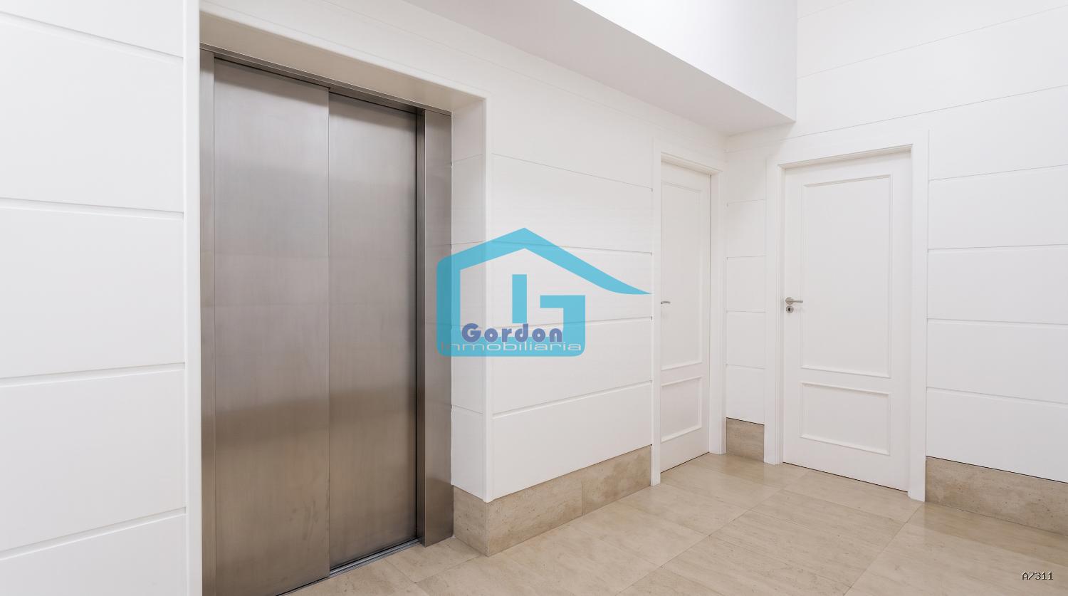 Flat for Sale in Sanxenxo
