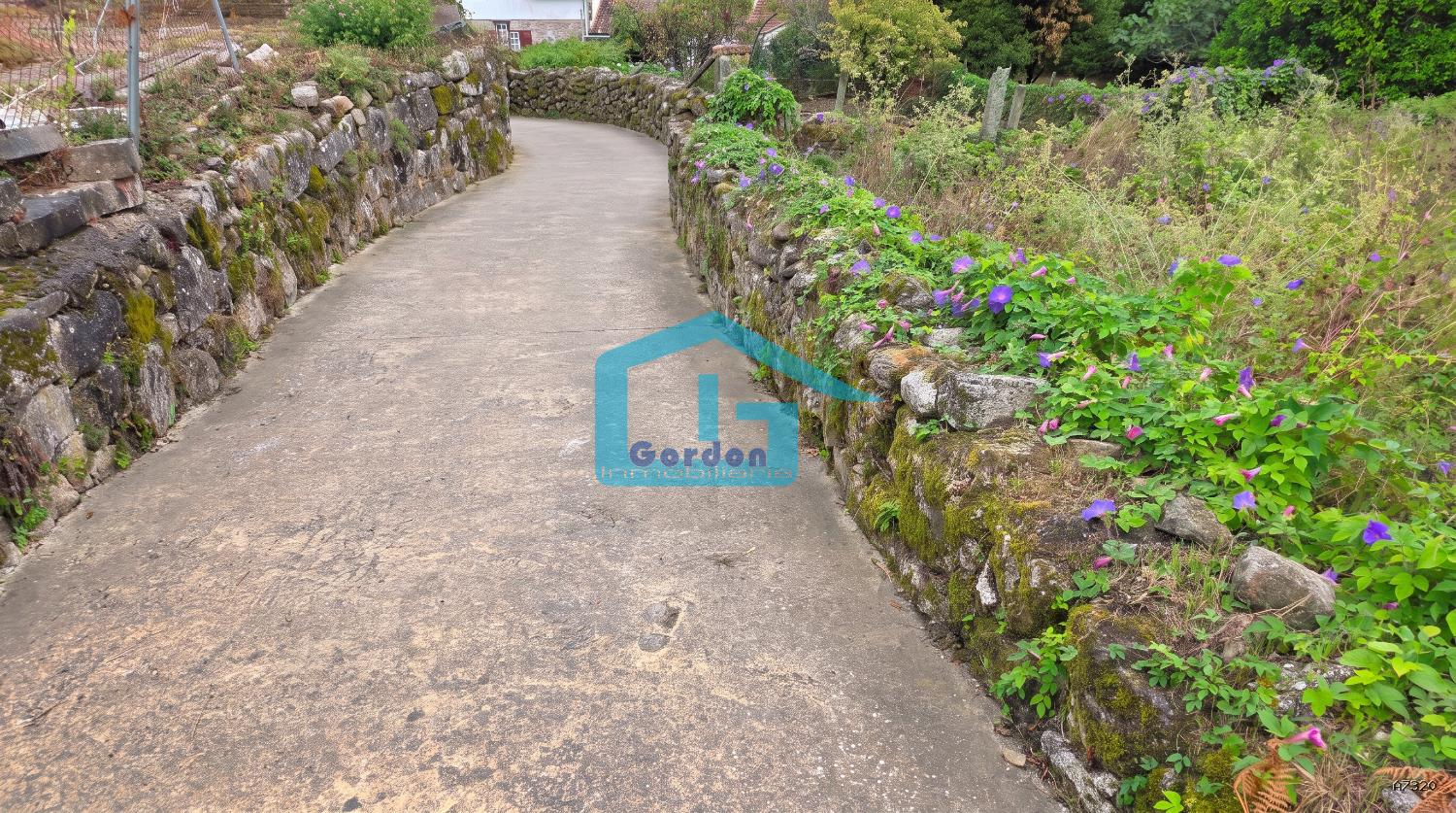 Finca en Venta en Poio