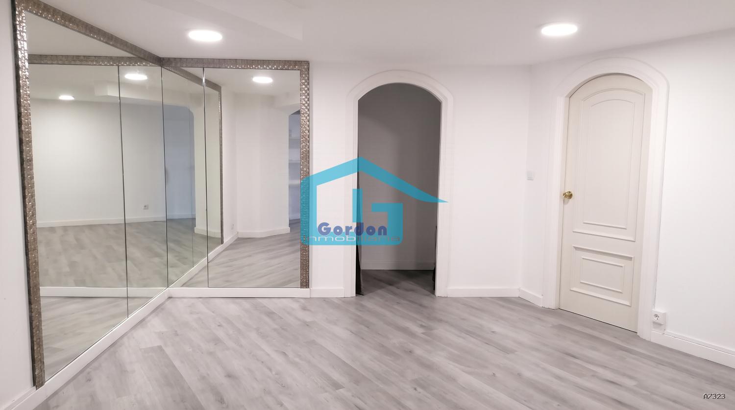 Premise for Sale in Sanxenxo