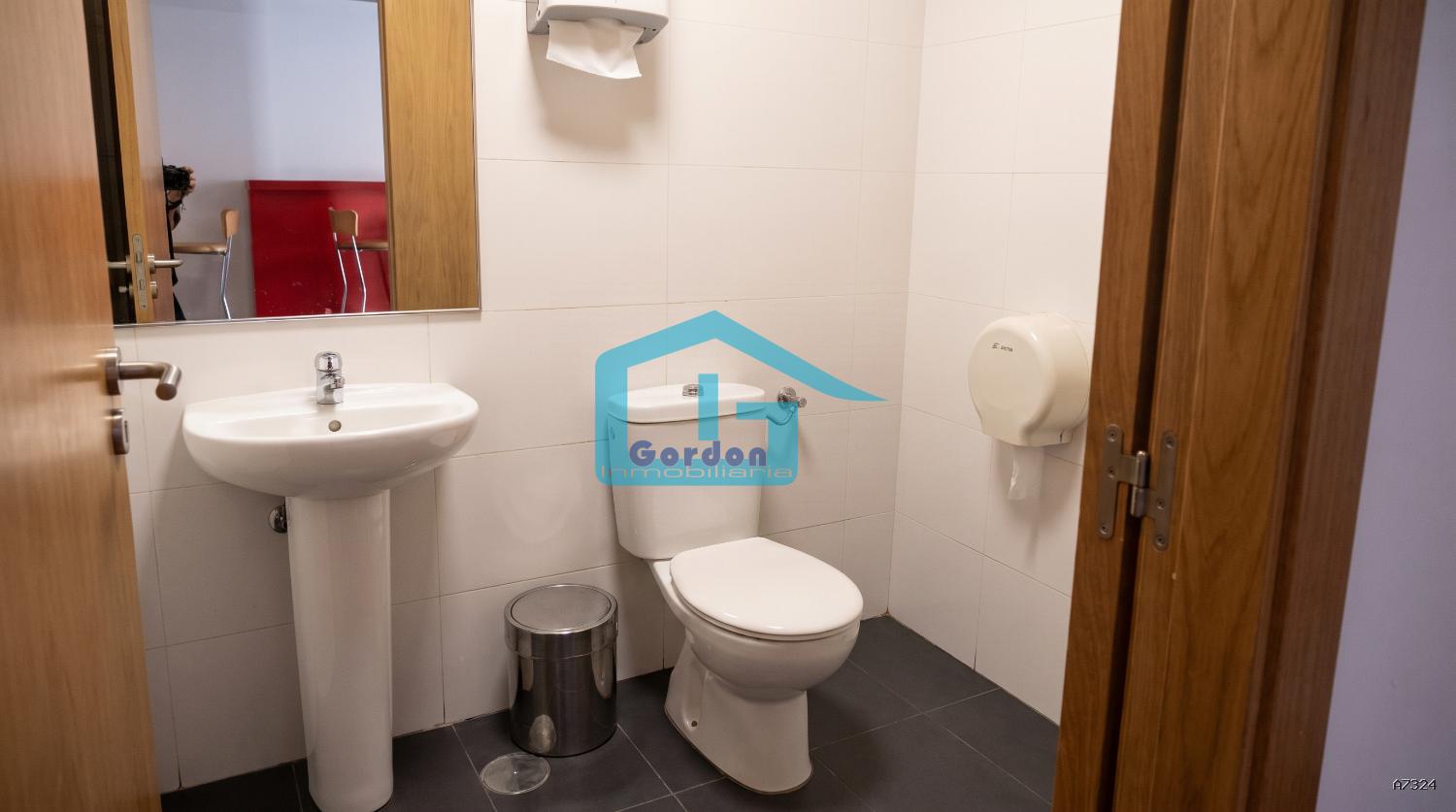Premise for Sale in Pontevedra