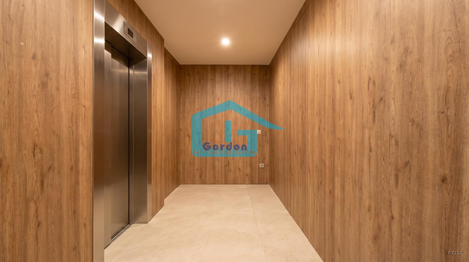 Chalet for Sale in Sanxenxo