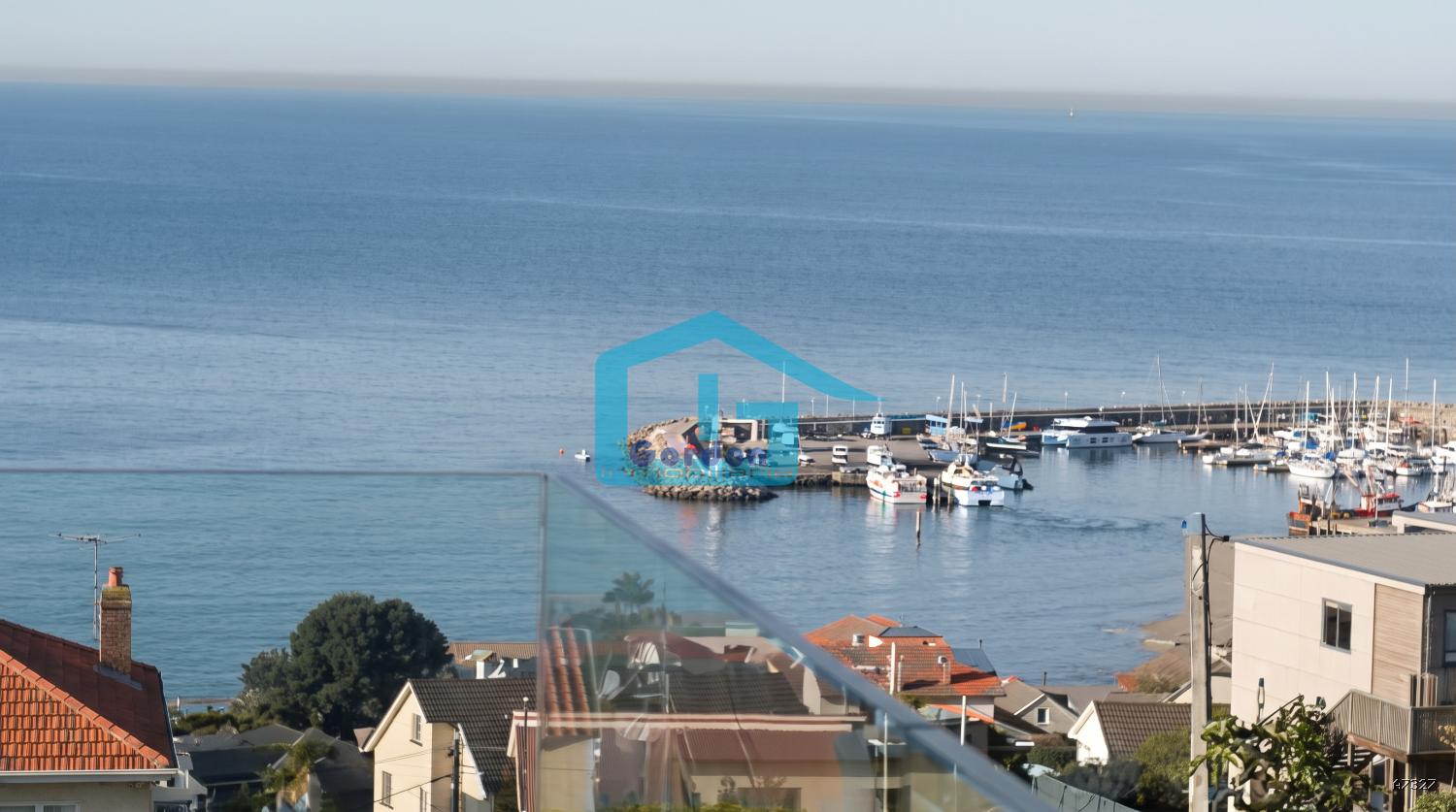 Chalet for Sale in Sanxenxo