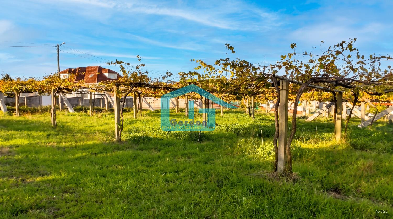 Finca en Venta en Sanxenxo