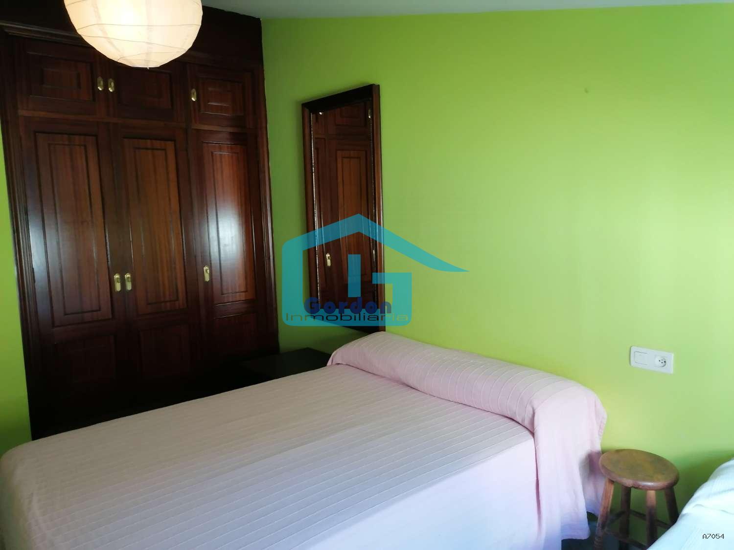 Penthouse for Rent in Sanxenxo