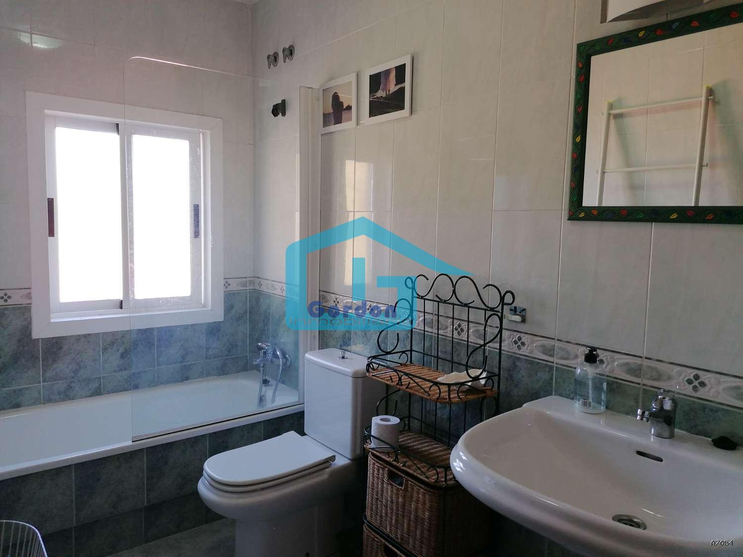 Penthouse for Rent in Sanxenxo