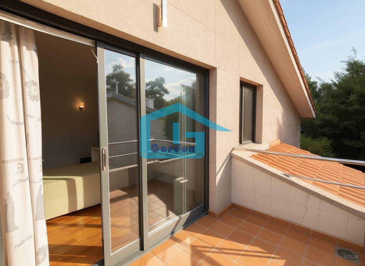 Chalet for Sale in Sanxenxo