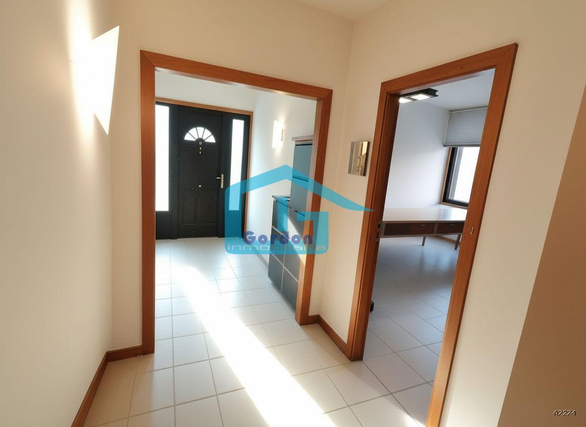 Chalet for Sale in Sanxenxo