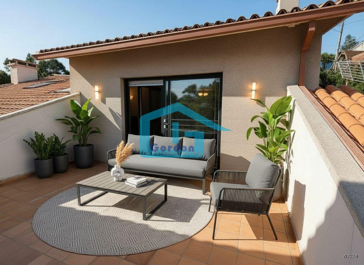 Chalet for Sale in Sanxenxo