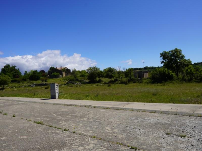 Plot for Sale in Castigaleu