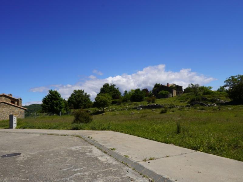 Plot for Sale in Castigaleu
