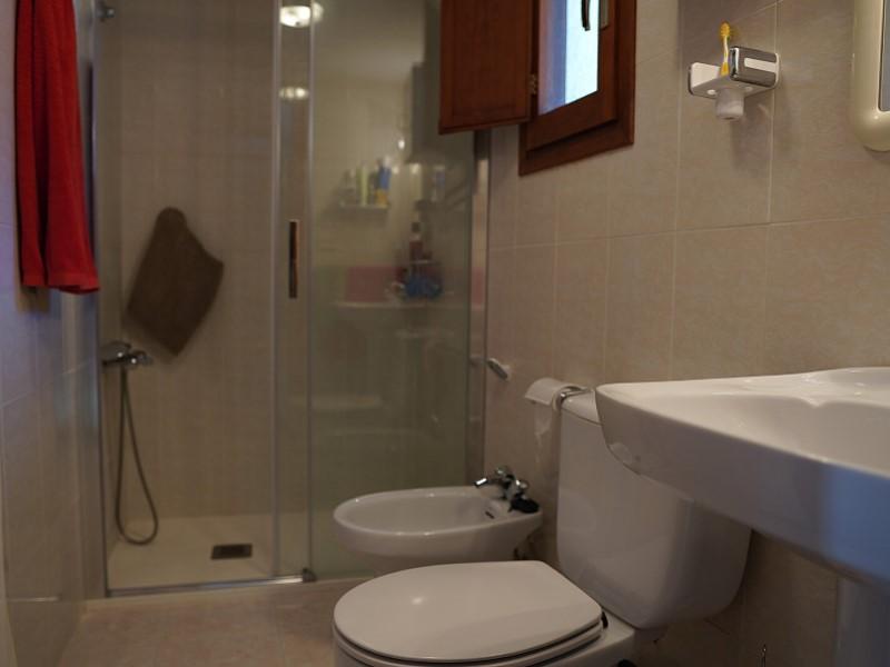 Flat for Sale in Fiscal