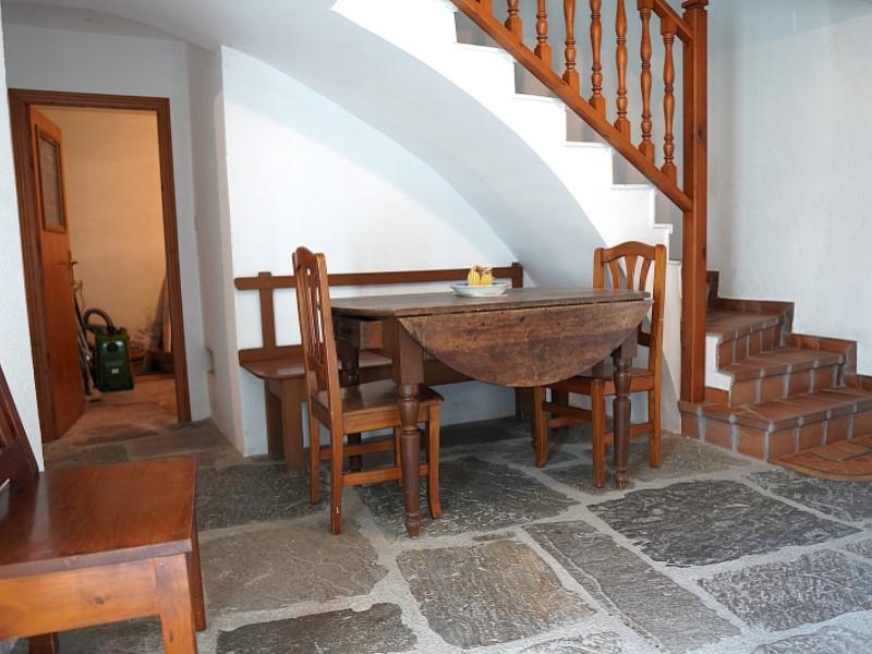 Flat for Sale in Fiscal