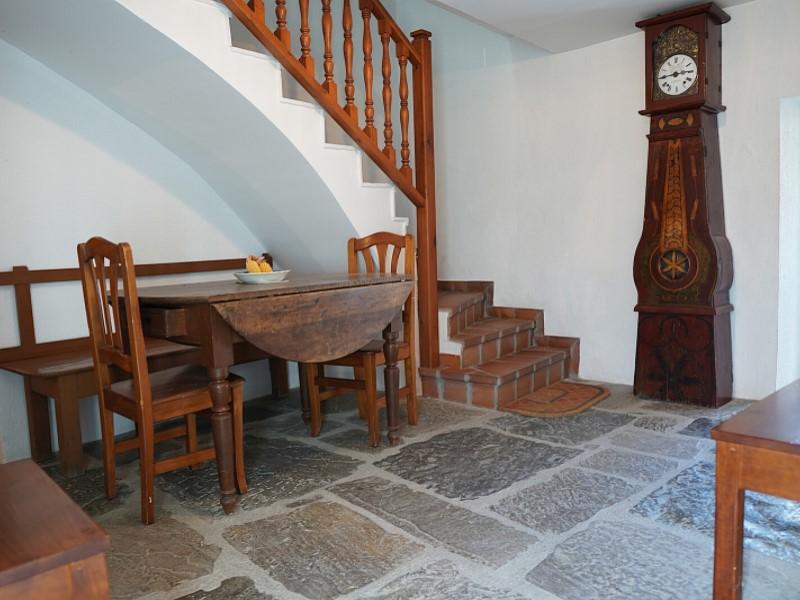 Flat for Sale in Fiscal