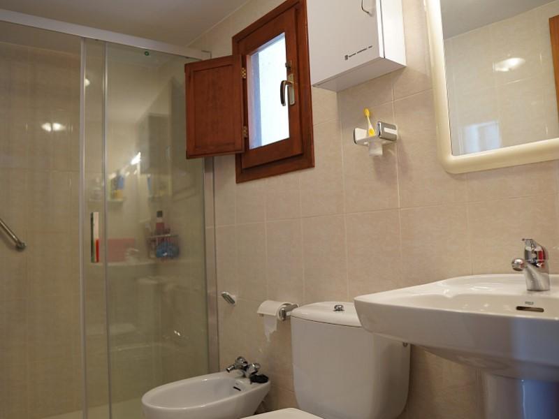 Flat for Sale in Fiscal