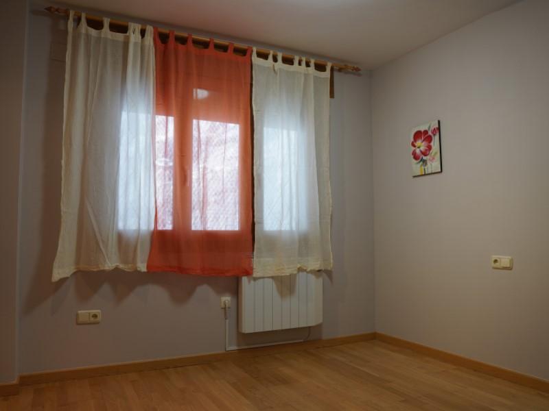 Flat for Sale in Bielsa