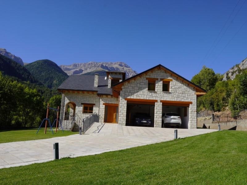 Casa en Venta en Bielsa