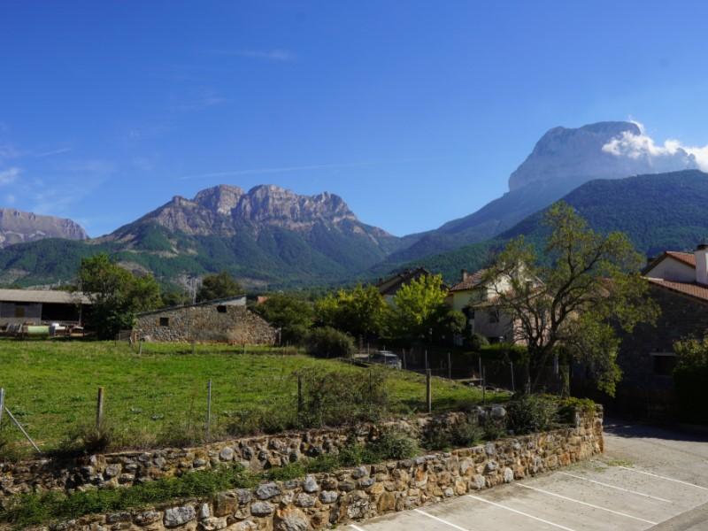 Duplex for Sale in Laspuña