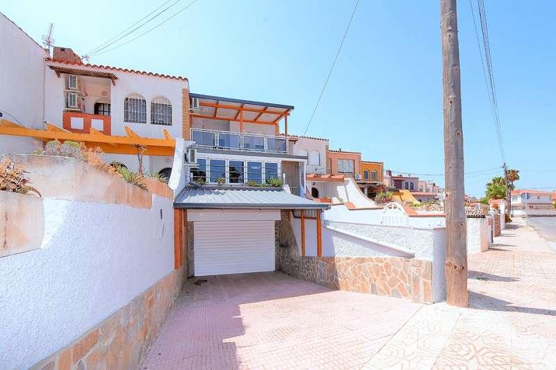 Villa for Sale in Cartagena