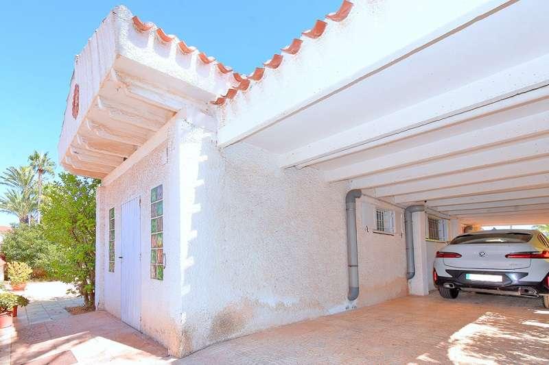 Villa for Sale in Cartagena
