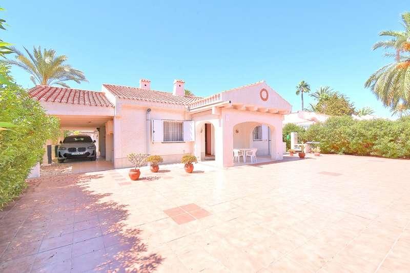 Villa for Sale in Cartagena