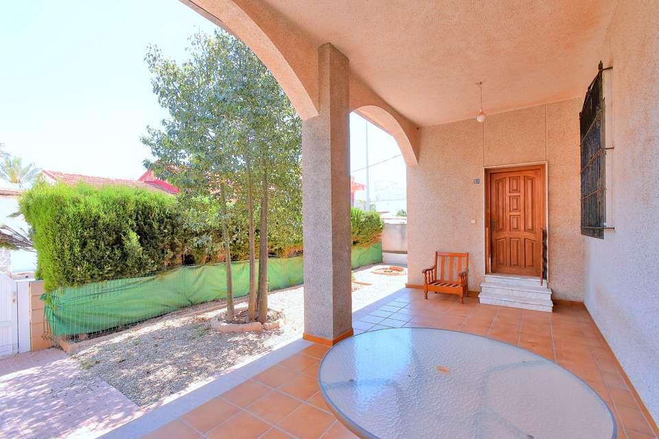 Villa for Sale in Cartagena