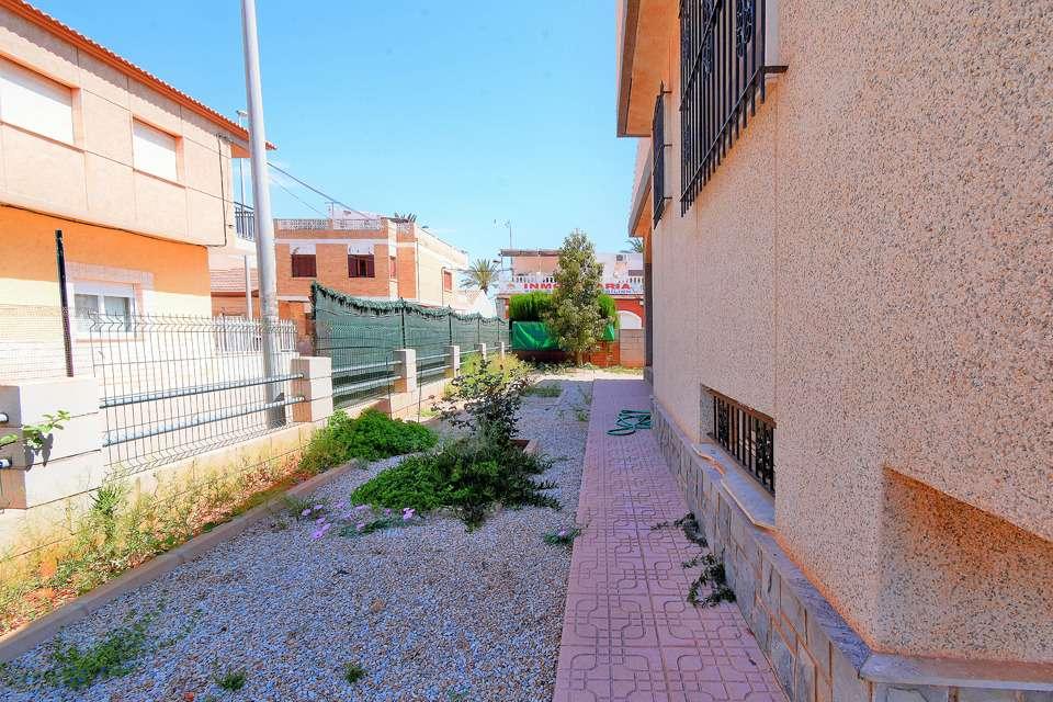 Villa for Sale in Cartagena