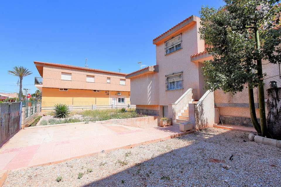 Villa for Sale in Cartagena