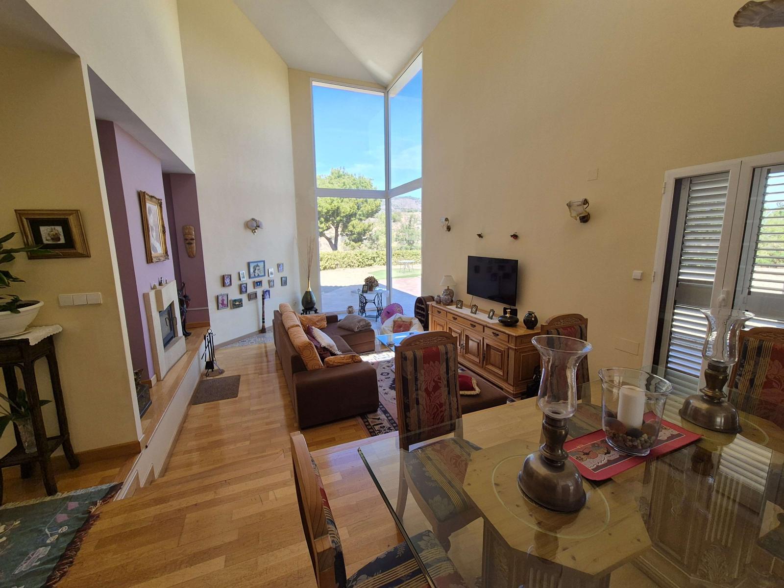 Villa en Venta en Totana