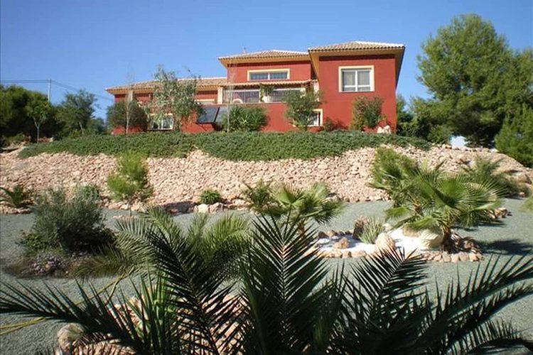 Villa for Sale in Totana