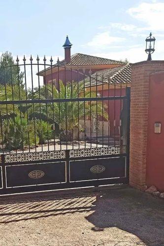 Villa for Sale in Totana