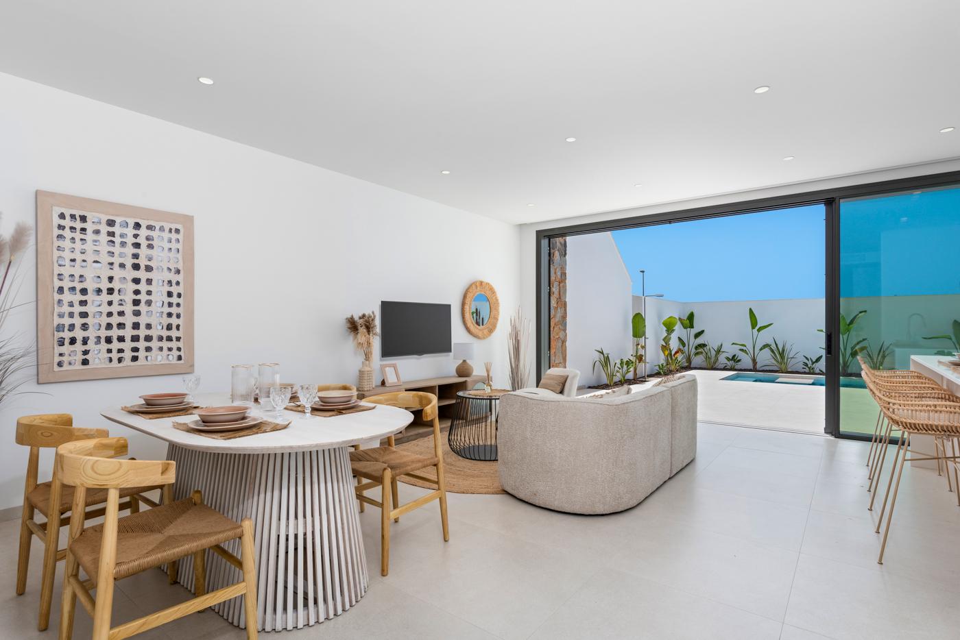 Villa for Sale in Los Alcázares