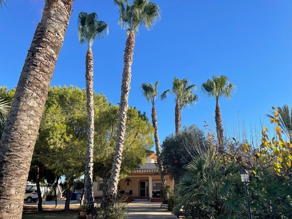 Villa en Venta en Los Alcázares