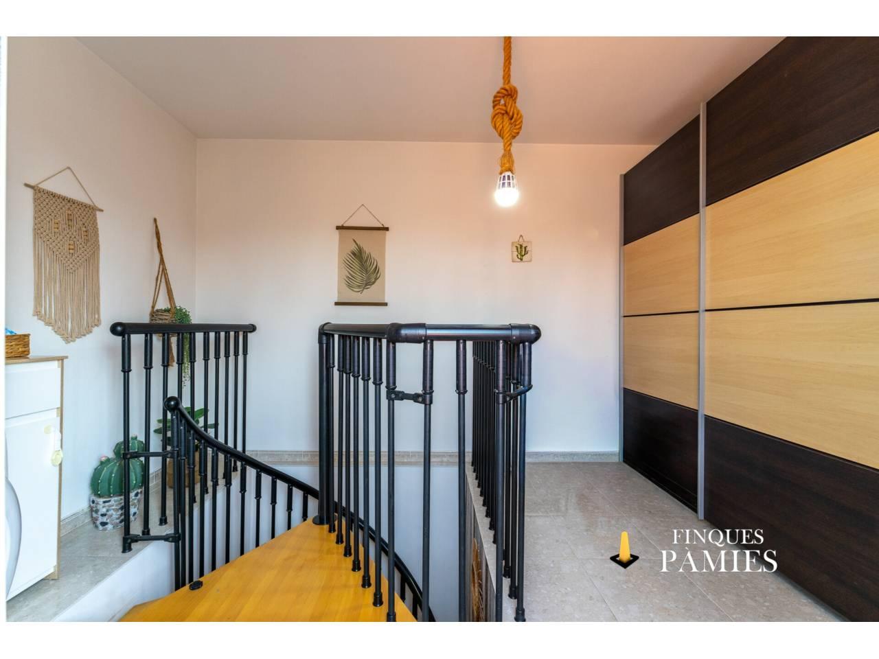 Duplex for Sale in Reus