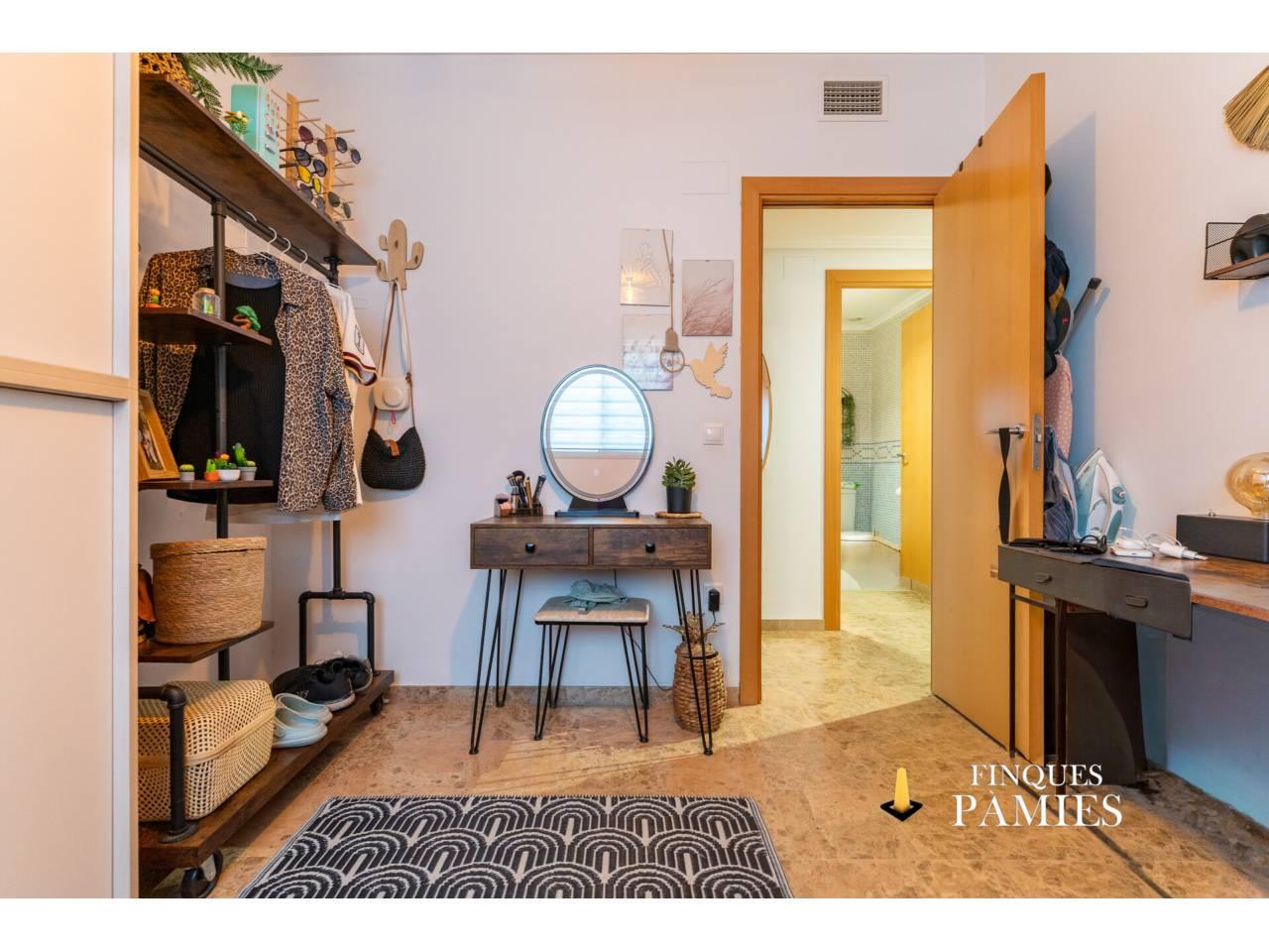 Duplex for Sale in Reus