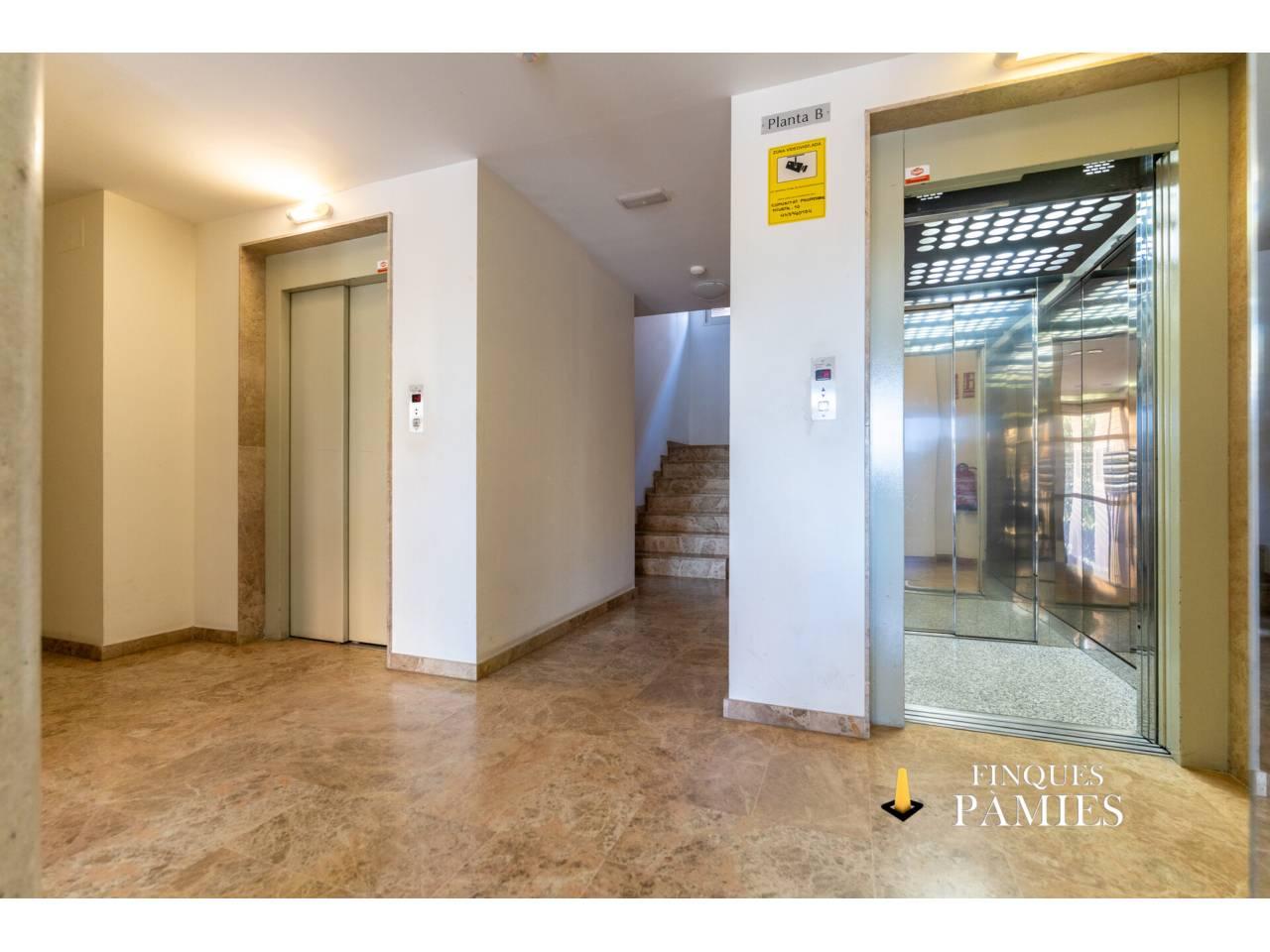 Duplex for Sale in Reus