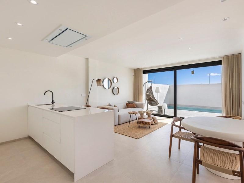 Villa for Sale in Los Alcázares