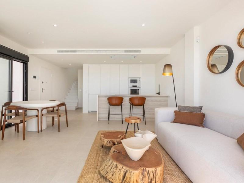 Villa for Sale in Los Alcázares