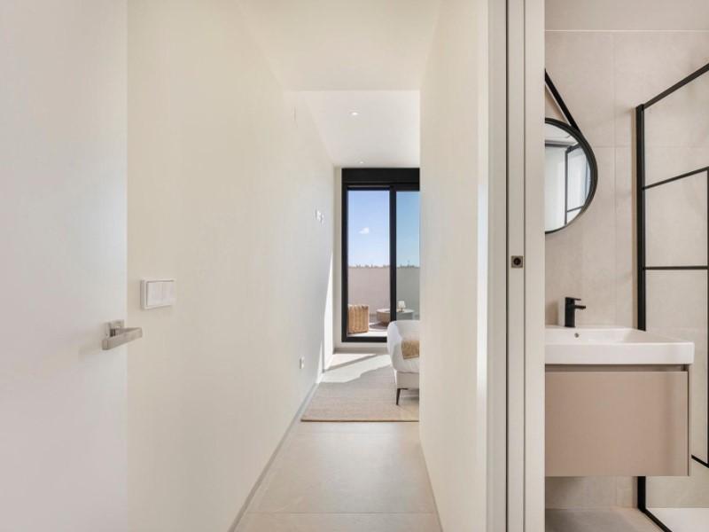 Villa for Sale in Los Alcázares
