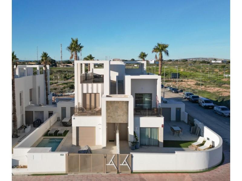 Villa for Sale in Cartagena