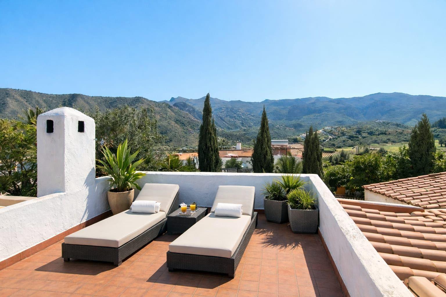 Chalet for Sale in Turre