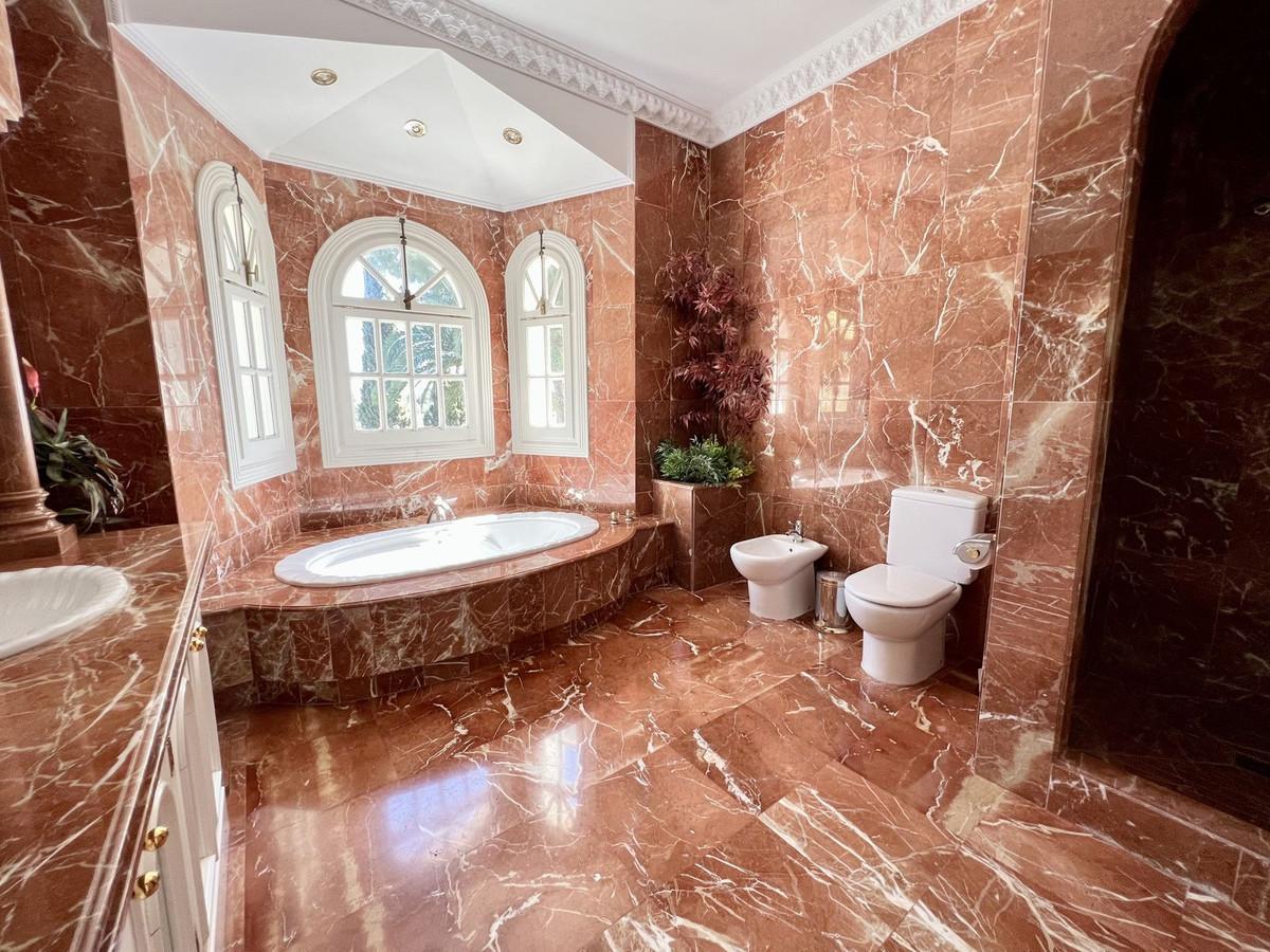 Villa en Venta en Benahavís