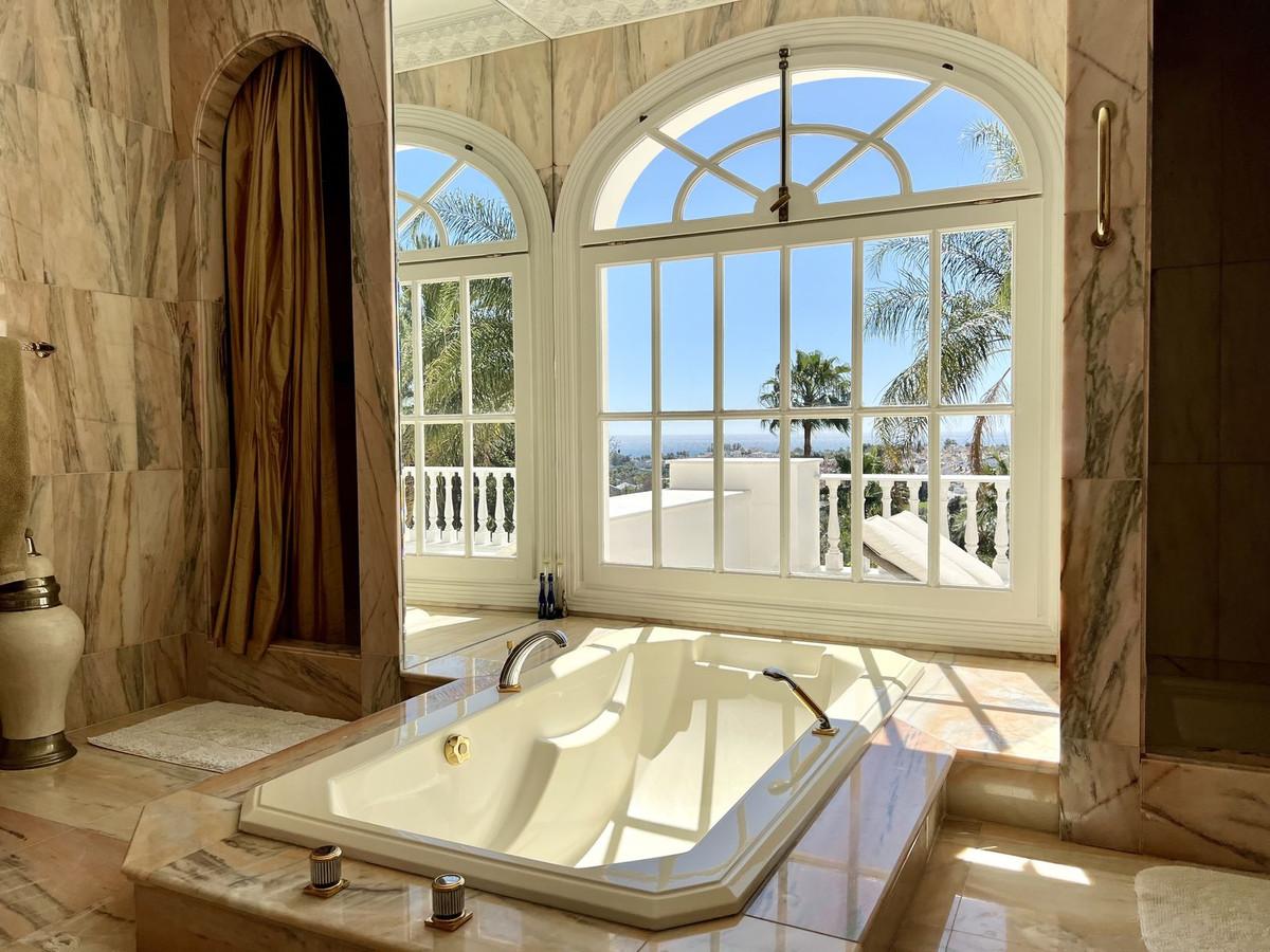 Villa en Venta en Benahavís