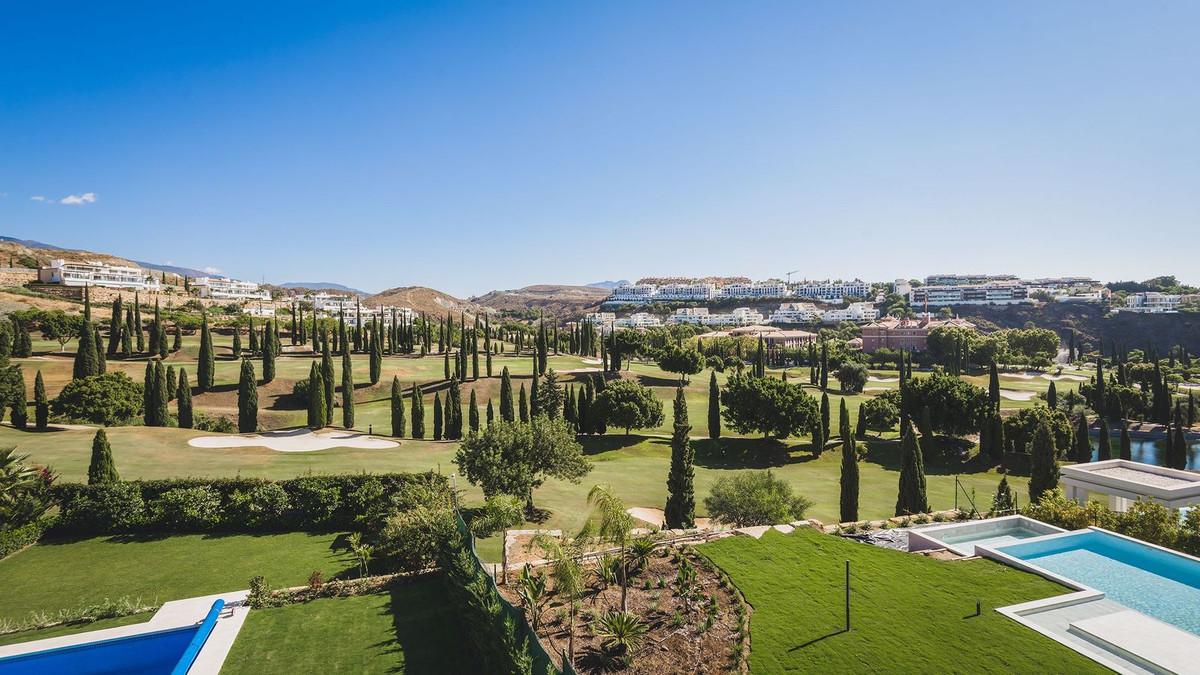 Villa for Sale in Estepona