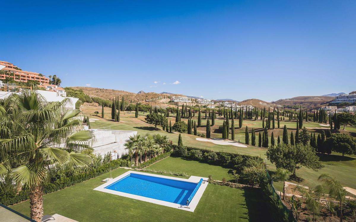 Villa for Sale in Estepona