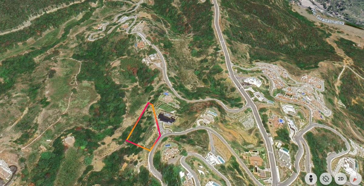 Plot for Sale in Benahavís