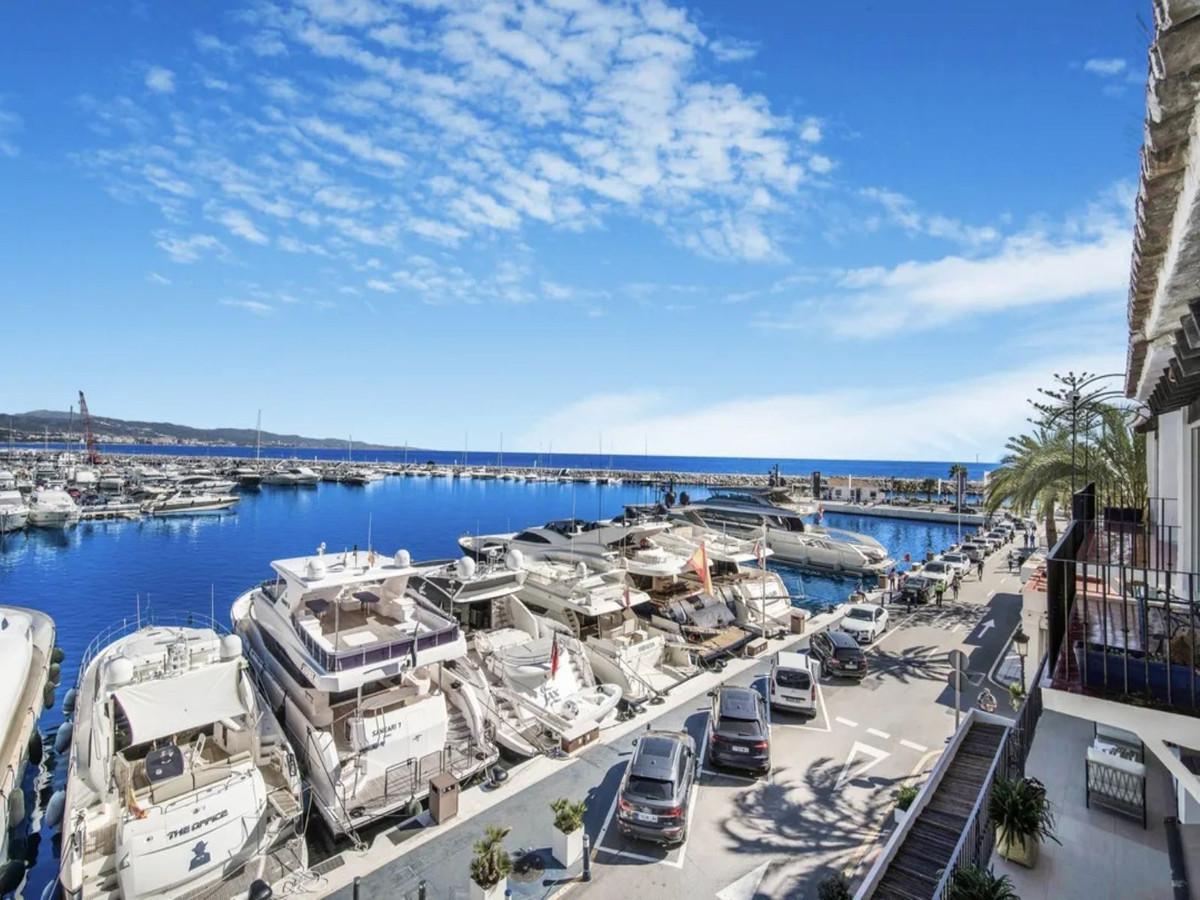 Penthouse for Sale in Marbella