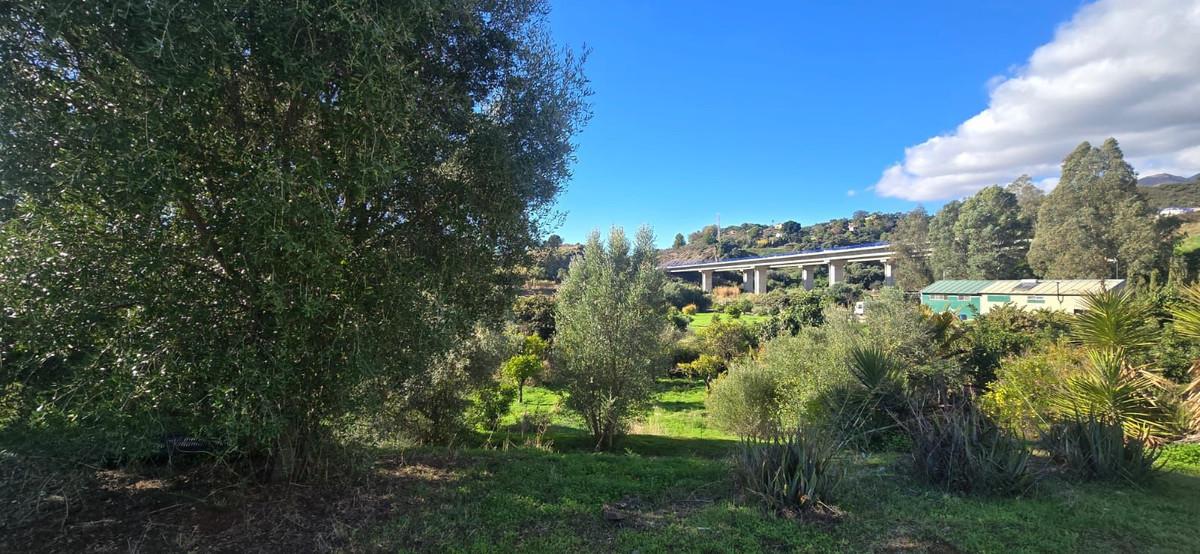 Villa for Sale in Estepona
