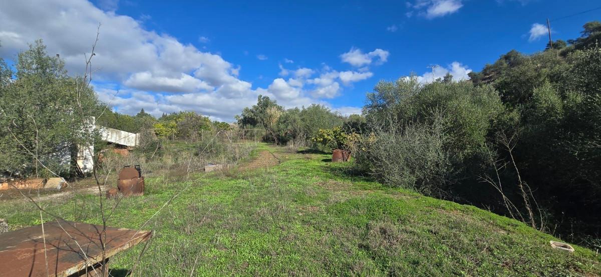 Villa for Sale in Estepona