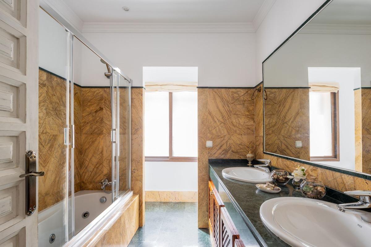 Villa en Venta en Estepona